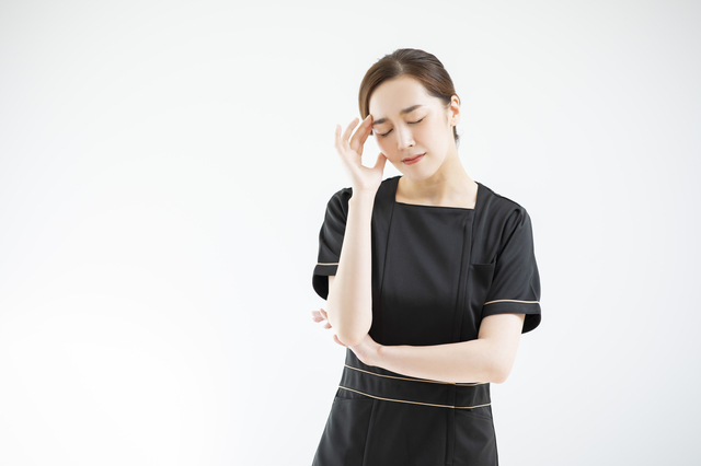 美容部員の転職先とは 転職を成功させる秘訣 美容部員のスキルを活かせる職種を紹介 リクらく 代までの就職 転職を成功に導く支援サービス 美容部員の転職先とは 転職を成功させる秘訣 美容部員のスキルを活かせる職種を紹介 リクらく 代までの就職 転職を成功に導く支援サービス