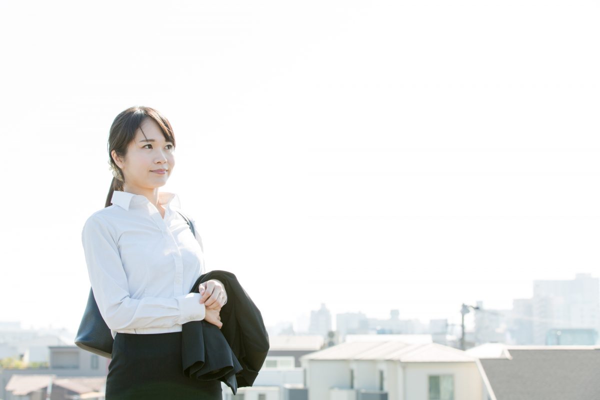 20代女性の転職者必見！印象が良くなる服装のコツを紹介します